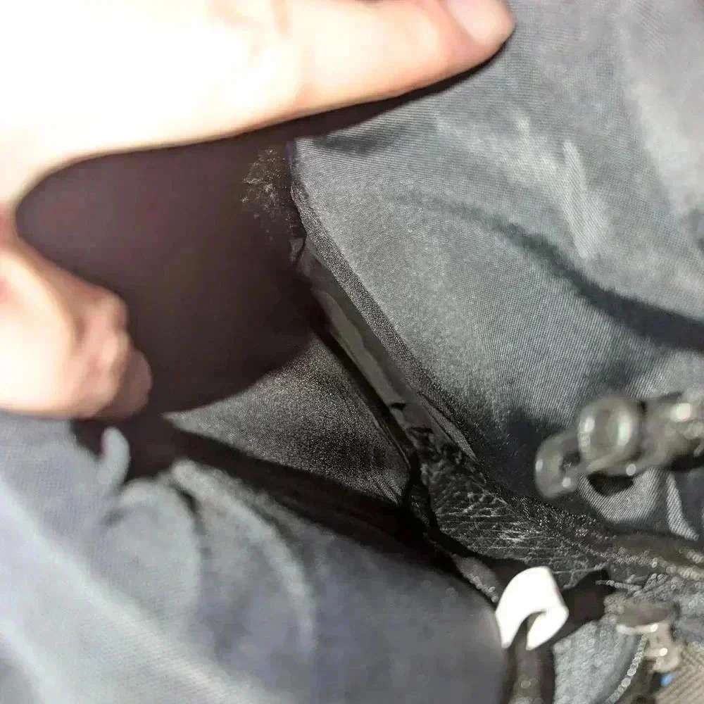 Men's Hydration Backpack Mountain  Equipment Co-op - Picture 4 of 6